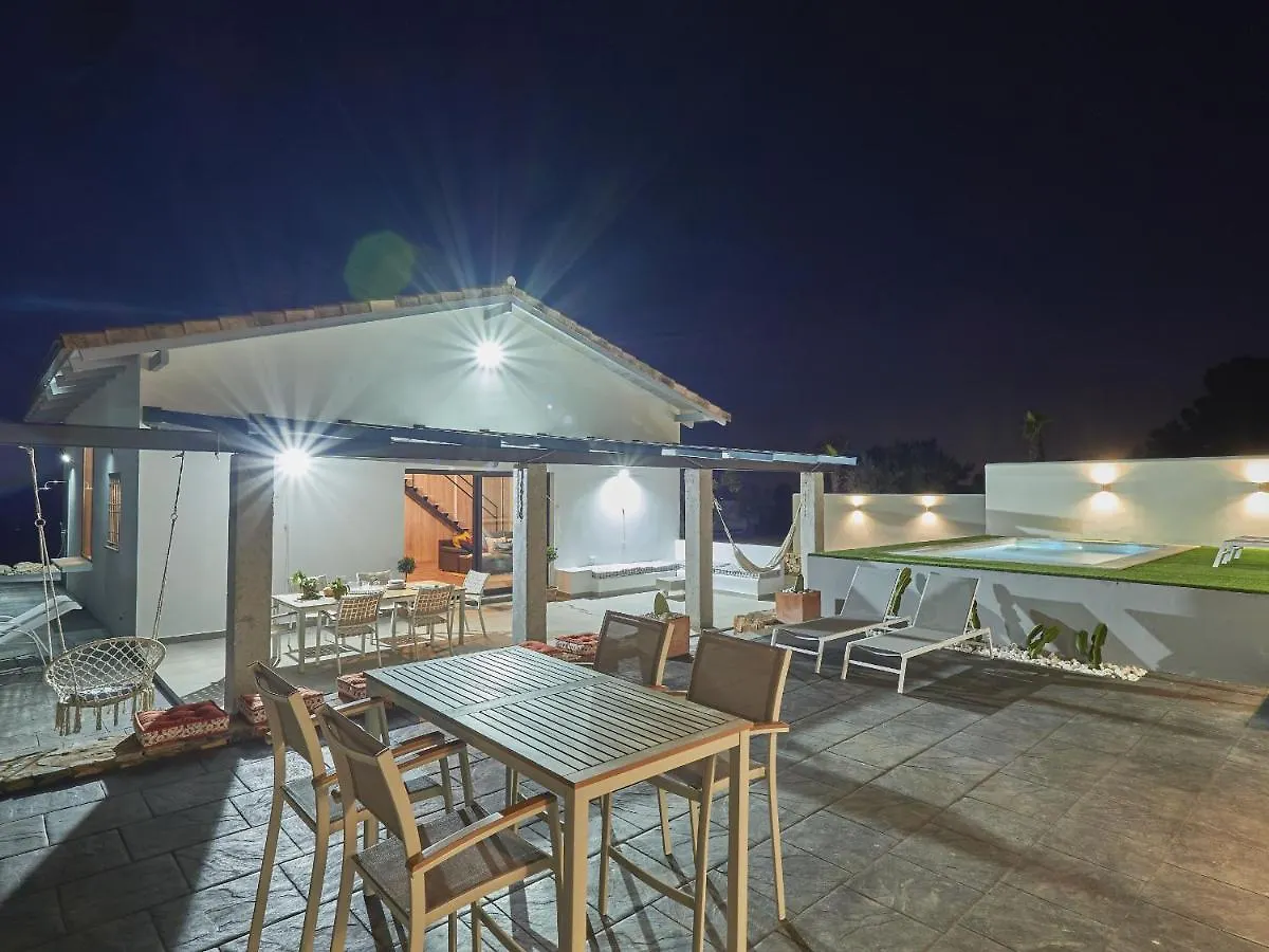 Cubo'S Villa Rural Loft Opera Alhaurin el Grande
